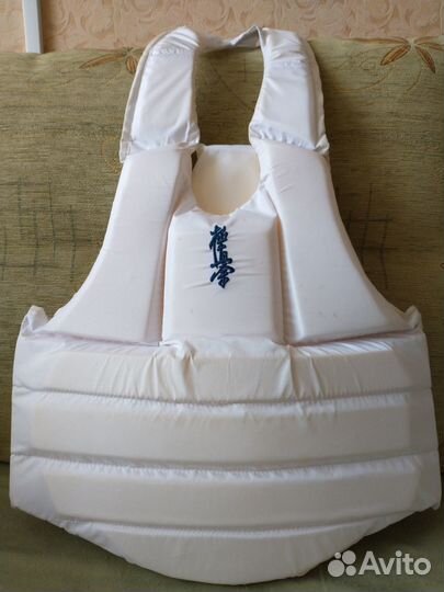 Защита для занятий карате, б/у