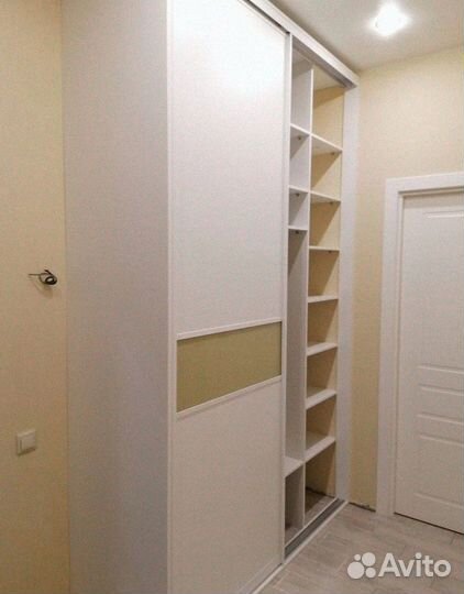 Шкаф купе в прихожую на заказ от фабрики