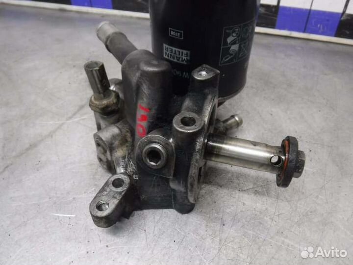 Кронштейн масляного фильтра Mitsubishi Pajero