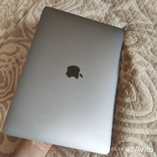 Macbook Pro 13 2020 touch bar