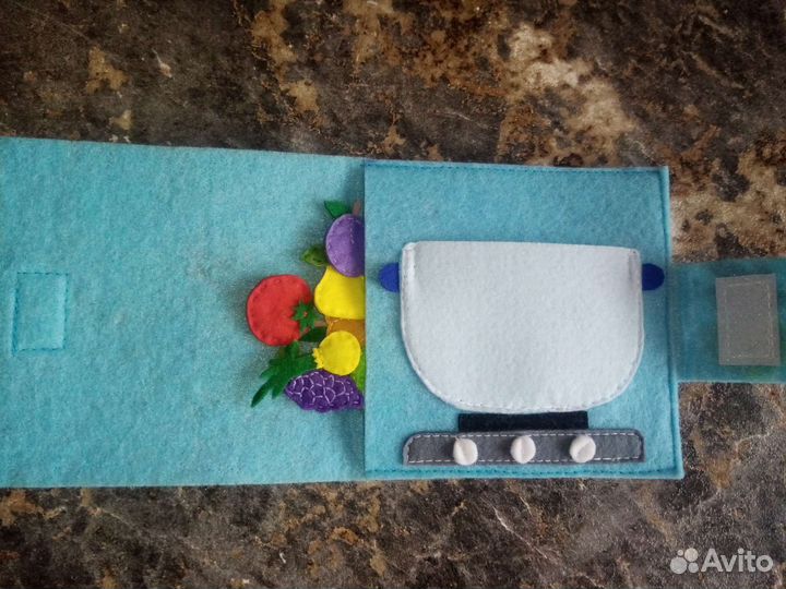 Развивающая книжка из фетра. Фрукты и овощи