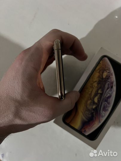 iPhone Xs, 64 ГБ