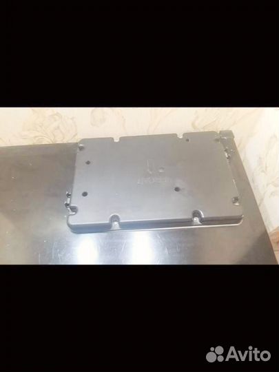 Холодильник двухкамерный (не работает)