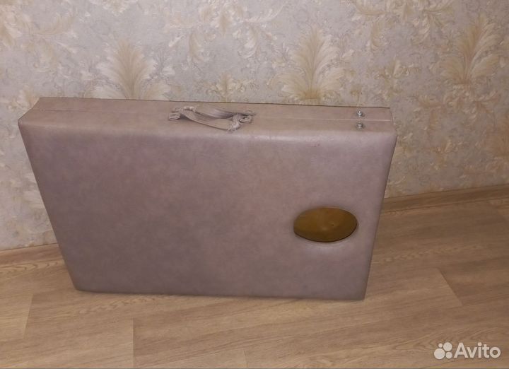 Массажная кушетка складная с отверстием
