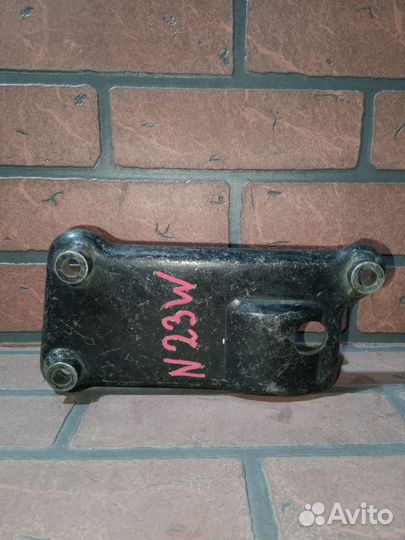 Кронштейн опоры двигателя mitsubishi RVR N23W RR