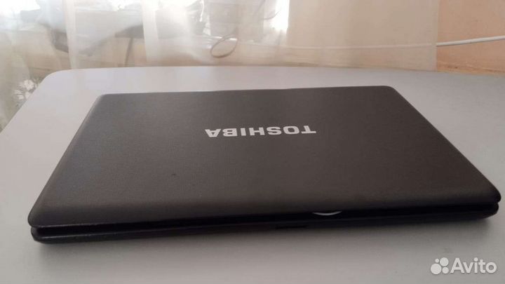 Ноутбук Toshiba 15,6