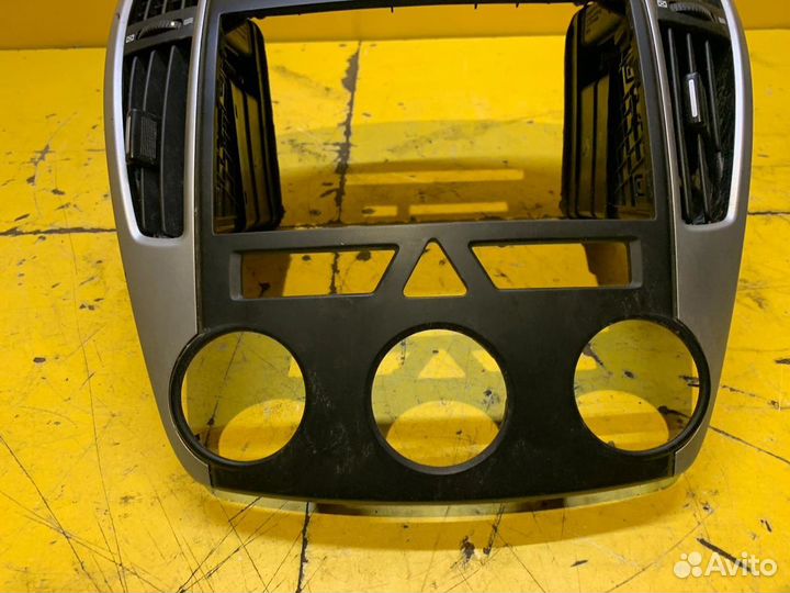 Накладка центральной консоли Kia Ceed 2009-2012