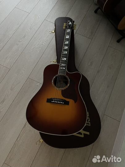 Акустическая гитара gibson