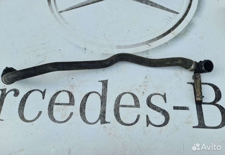 Патрубок радиатора Mercedes W213 M264