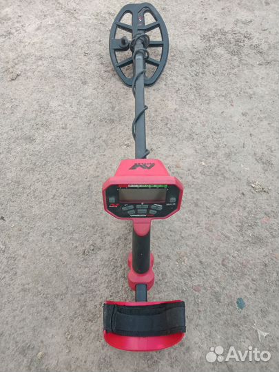 Металлоискатель minelab vanquish 440