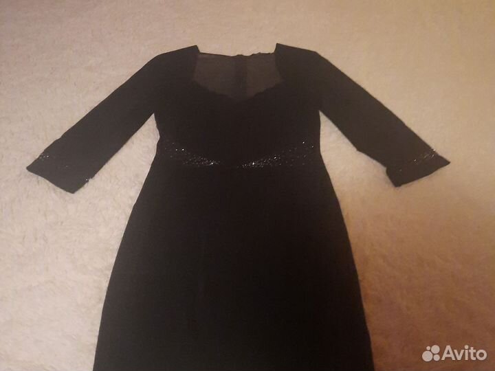 Платье женское 44 46