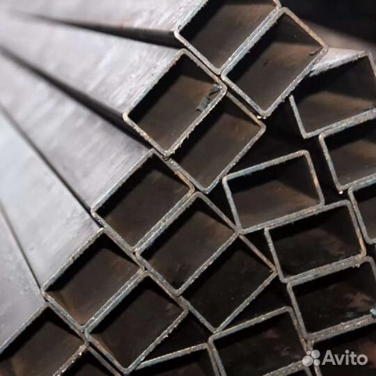 Профильная труба 40*40*3