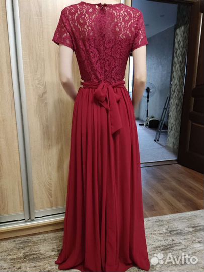 Вечернее платье