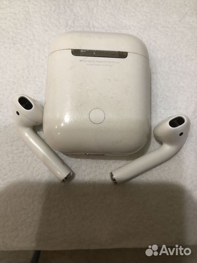 Беспроводные наушники apple airpods бу