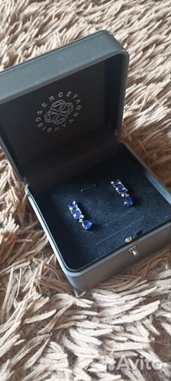 Серебряные серьги с сапфирами и фианитами