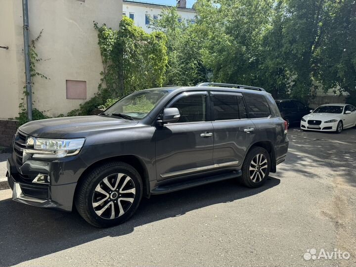 Toyota Land Cruiser 4.5 AT, 2019, 118 000 км