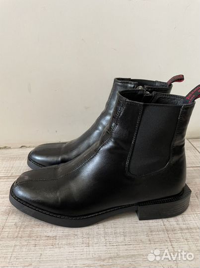 Ботинки женские