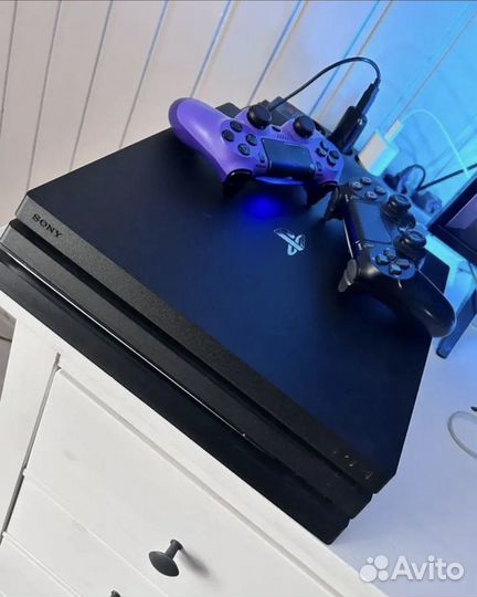 Sony playstation 4 PS4 pro