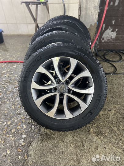 Колеса в сборе r17 зимние
