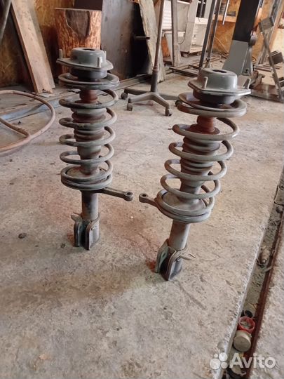 Передние амортизаторы на ваз