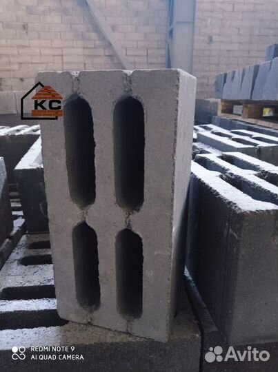 Блок стеновой