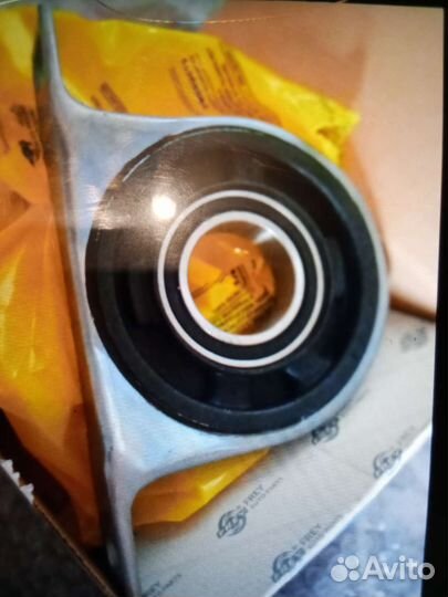 Подвесной подшипник sprinter 906