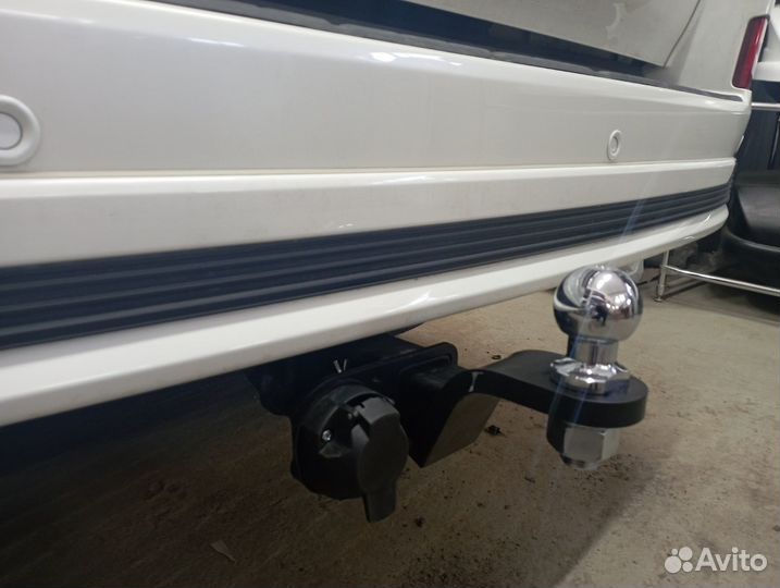 Фаркоп Toyota LC 200 Excalibur под квадрат