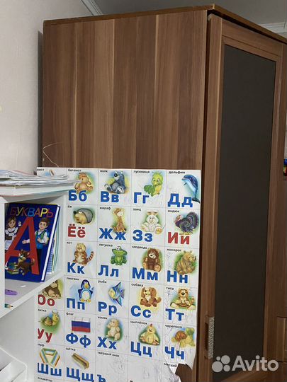 Угловой шкаф