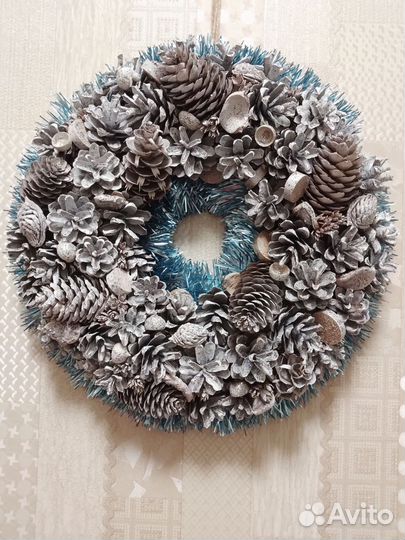 Ёлочки и венки ручной работы