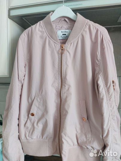 Бомбер Ветровка женская