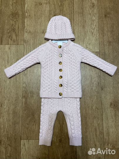 Вязаный костюм детский для девочки