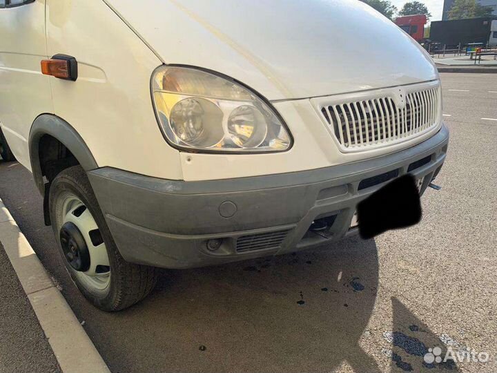 Бампер,решетка и железные ресницы под фары