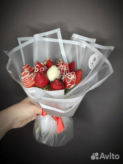 Букет из клубники в шоколаде