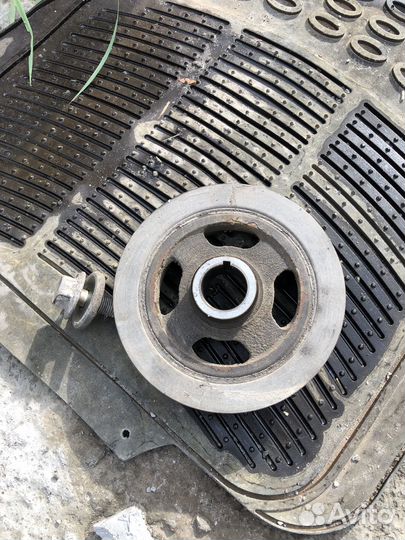 Шкив коленвала Toyota Corolla 120 3zz