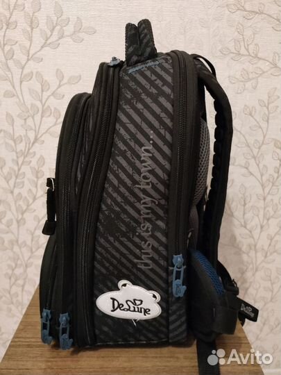 Школьный рюкзак