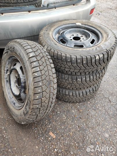 R13 Viatti Brina Nordico V-522 175/70, PCD 4x98 DIA 58.5