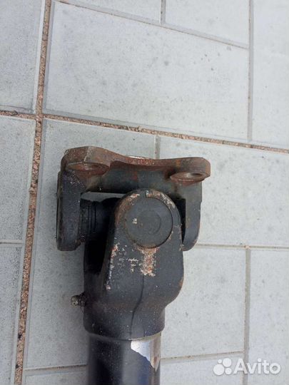 Карданный вал передний Инфинити Ниссан