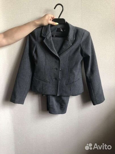 Школьный костюм тройка для девочки первоклашки