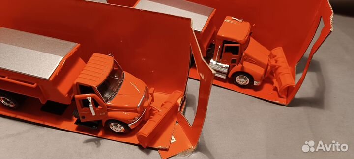 Модели коммунальной снегоуборочной техники 1/43