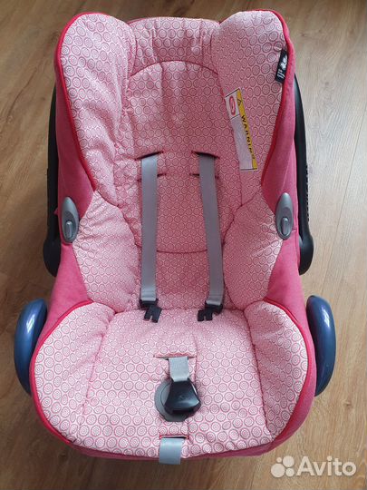 Автолюлька maxi cosi cabriofix