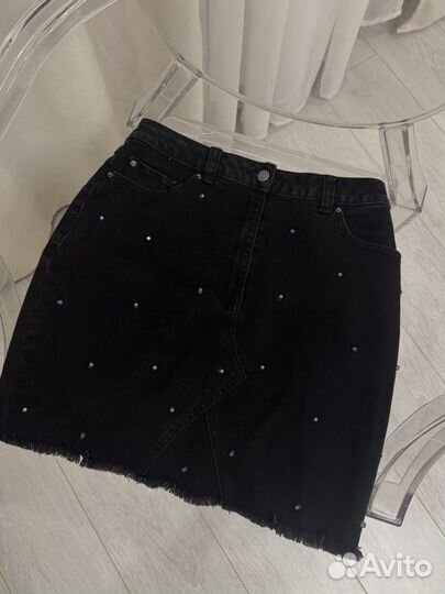 Юбка джинсовая в металлических заклепках