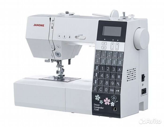 Швейная машина Janome 7100 DC