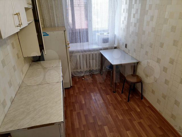 комната октябрьский