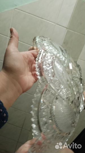 Большая хрустальная салатница