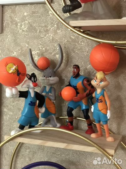 Космический джем макдональдс