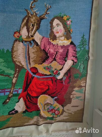 Старинная вышивка Барышня с оленем