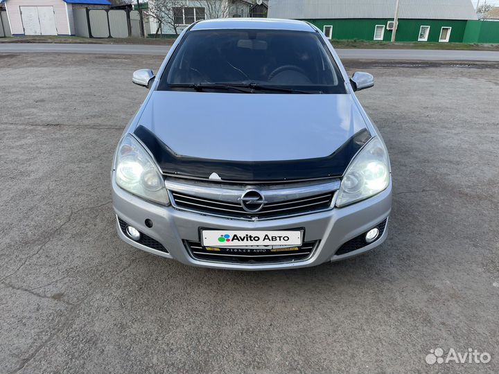 Opel Astra 1.6 AMT, 2009, 201 124 км