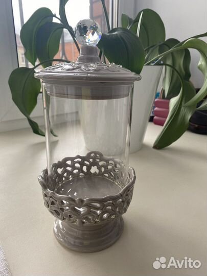 Емкость для сыпучих продуктов 