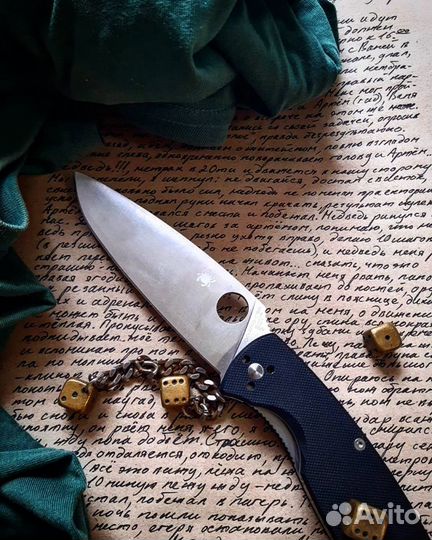 Складной нож Spyderco Resilience
