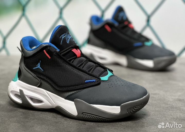 Кроссовки nike air jordan max aura 4